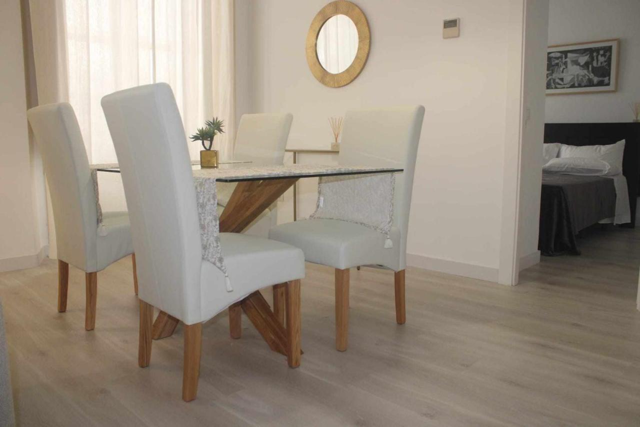 Acogedor Apartamento En El Corazon De Malaga Apartment Bagian luar foto